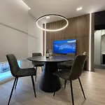 Garibaldi 2 Renovated 1br With Parking, Old Town *