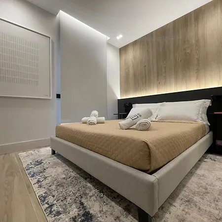Appartement Superior 1br - Fully Renovated & Equipped - Prime Location In Historical Centre - Garibaldi#2 - Free Parking
