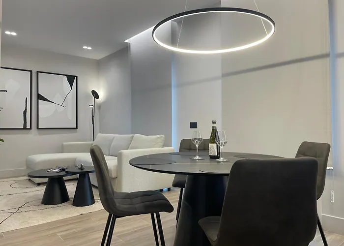 Superior 1br - Fully Renovated & Equipped - Prime Centre Location - Garibaldi#2 - Parking Apartmán Olbia