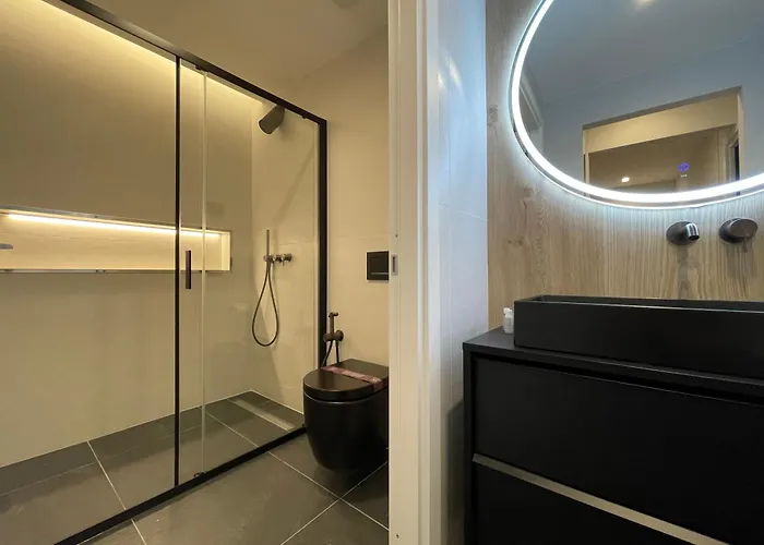 Apartmán Superior 1br - Fully Renovated & Equipped - Prime Centre Location - Garibaldi#2 - Parking Olbia